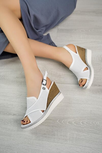 Mammamia D25Ys 2640 White Genuine Leather Padding Women's Sandals