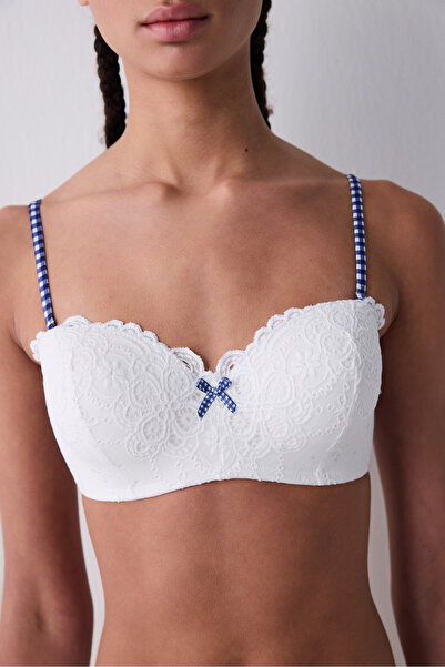 Penti Σουτιέν χωρίς λουράκια Lotus Lace σε λευκό χρώμα