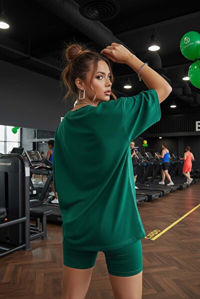 Merry See Σετ με μαλακό κοντομάνικο μπλουζάκι και σορτς με στάμπα WELLNESS