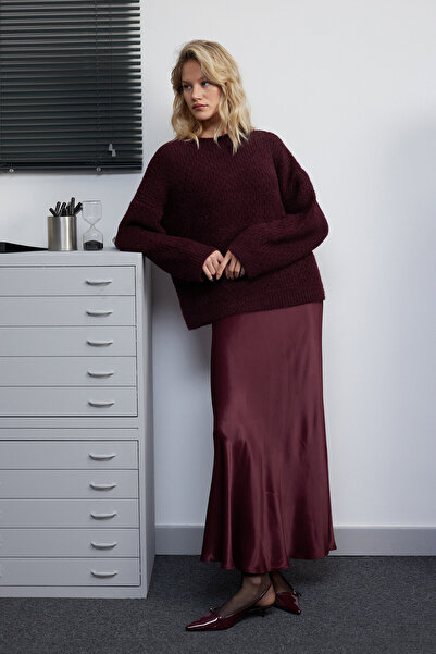 BE BLUE Burgundy Satin Skirt