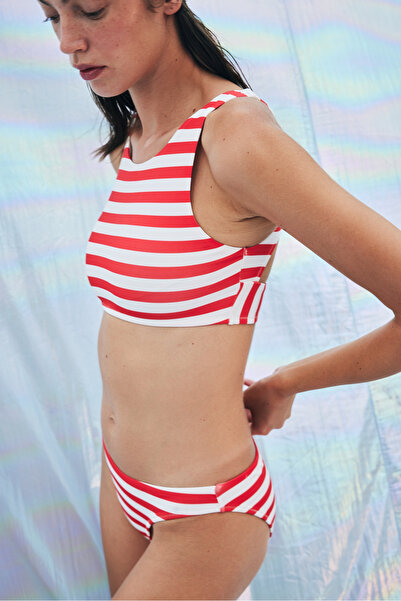 Penti مجموعة La Jolla المخططة من بيكيني سليب سست-آيسو توركولوغو