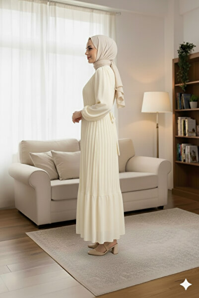 STYLE NİŞANTAŞI Φόρεμα σιφόν πλισέ