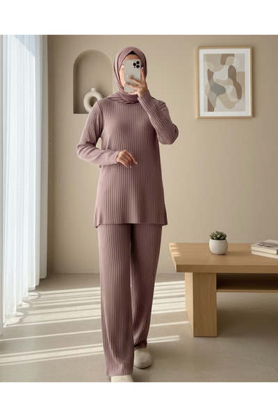 Modamorfo Crew Neck Camisole Set