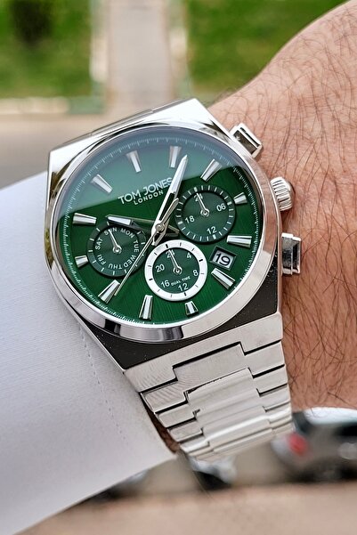 Tom Jones Kadranı Yeşil Kordonu Gümüş Renk 42 mm Erkek Kol Saati