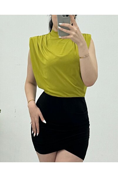 Modamorfo Zero Sleeve Padded Sandy Blouse - Oil Green