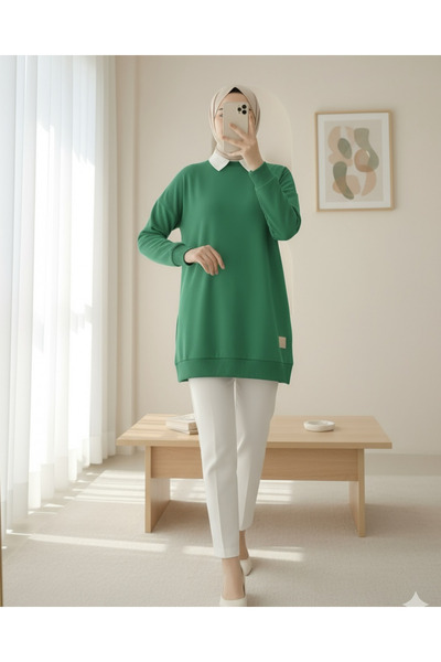 Modamorfo Crew Neck Slit Embroidered Sweatshirt - Forest Green.