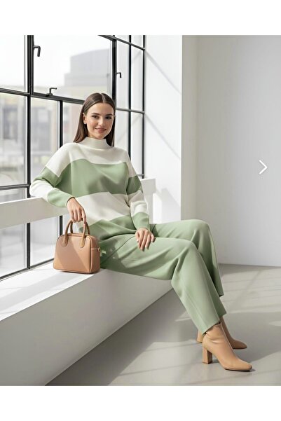 Modamorfo Half-Neck Knitwear Suit