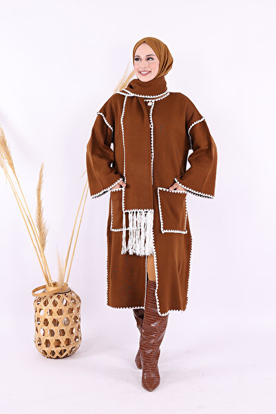 Bym Fashion Tan Knitwear Scarf Cardigan - 12156 Model