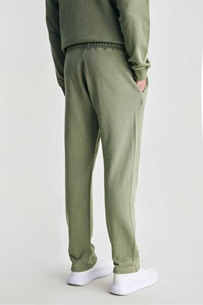 UCLA Oleg Green Comfortable Leg Embroidered Standard Men's Sweatpants