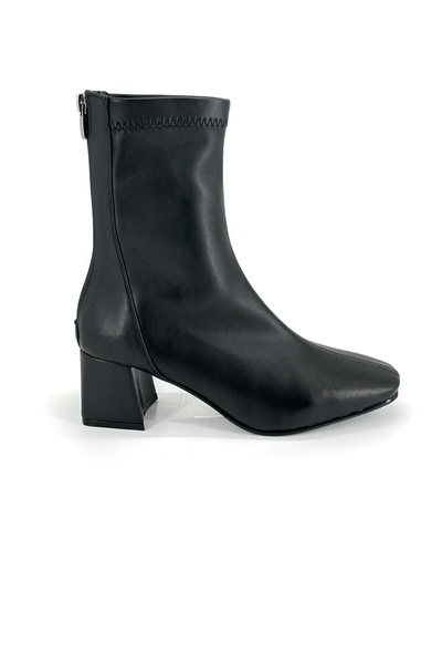 Shoebutik Μαύρες δερμάτινες μπότες Helia