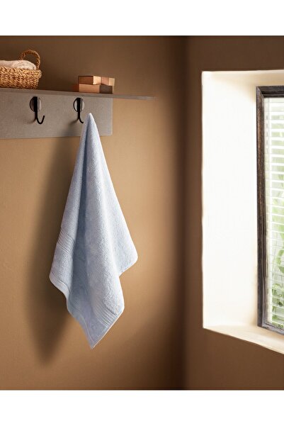 Madame Coco Clarette Gesichtshandtuch – Hellblau – 50 x 80 cm