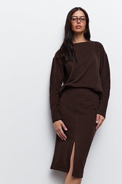 urban focus Slit Midi Length Skirt with Front Detail