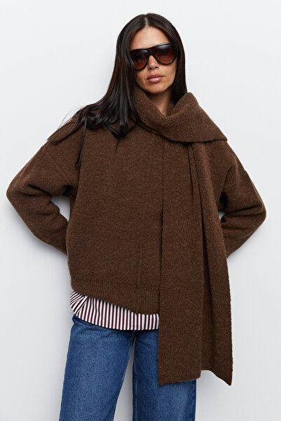 urban focus Oversized Sweater with Scarf