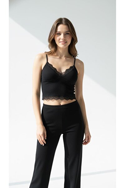 ACTRİS Блузка з бретелями, мереживом, знімними вставками та бюстгальтером, чорна