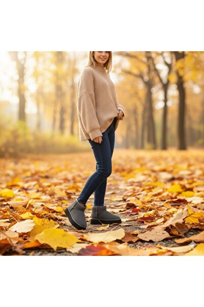 GENÇ BOT ŞIK ORTAPEDİK İÇİ KÜRKLÜ UG MODELİ