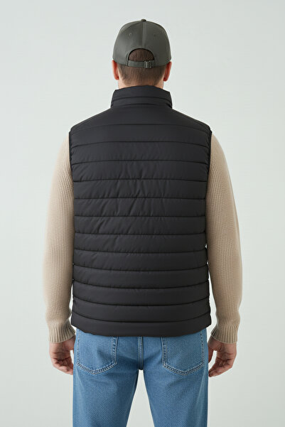 D1fference Erkek Siyah Su ve Rüzgar Geçirmez Jel Elyaflı Kapitone Cepli Yelek - Şişme Yelek