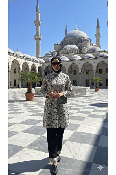 Vivezza Elena Desen Cotton Women's Hajj and Umrah Clothing