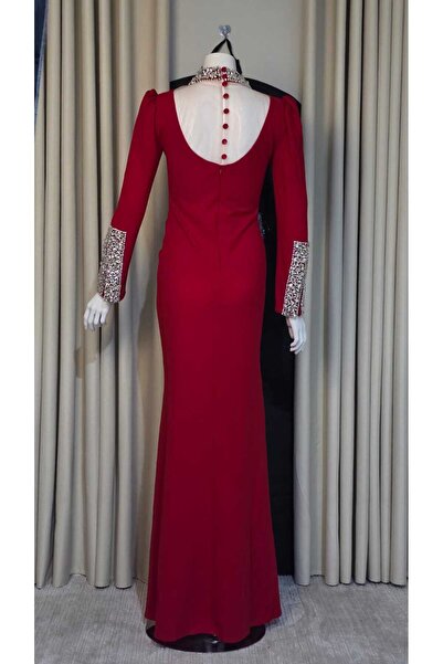 LEVAR Hand-embroidered crepe evening dress