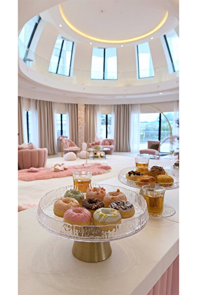 Generic Cake and dessert stand set