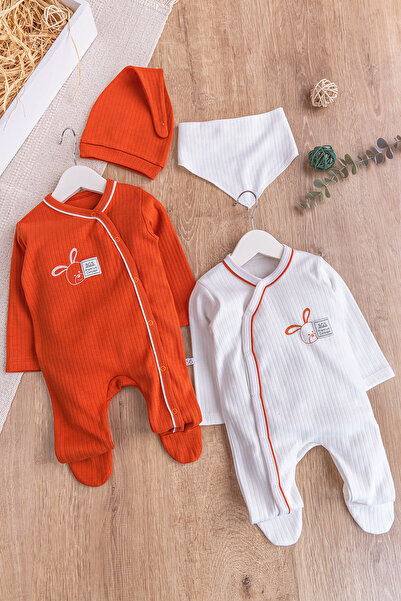 Babymod 2-Piece Long Sleeve Baby Girl/Boy Jumpsuit Set with Rabbit Figure