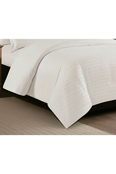 Red Rose Luxury Stripe Double Duvet Set – Soft Hotel Quality – 7 Pieces