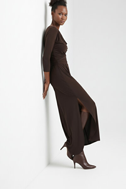 By Yaren Yazıcı Women's Coffee-Colored Degaje Collar Slit Detailing Self-Fabric Detachable Belt Jumpsuit Suitable for Day and Night