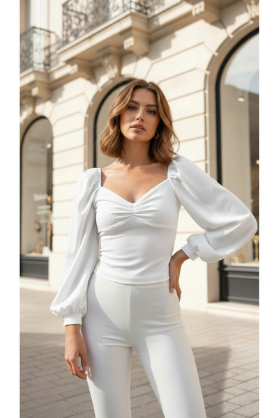 ACTRİS Μπλούζα με μανίκια με τετράγωνο λαιμό και λεπτομέρεια