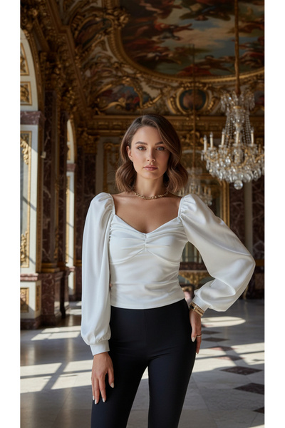 ACTRİS Μπλούζα με μανίκια με τετράγωνο λαιμό και λεπτομέρεια