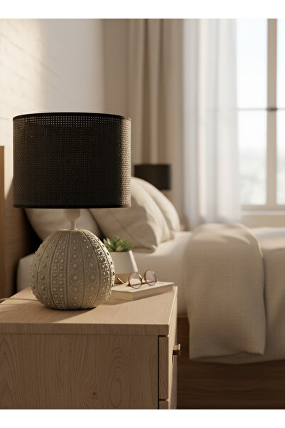 GrayUrchin Siyah Hasır Başlıklı Modern Masa Lambası Abajur