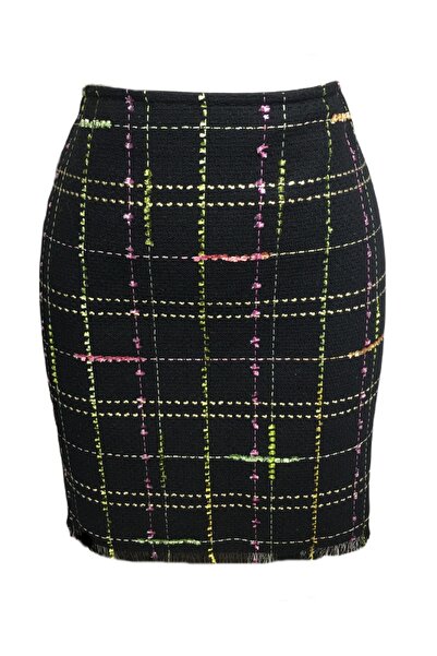 Kahra Collection Цветна черна мини пола от туид с подгъв без подплата