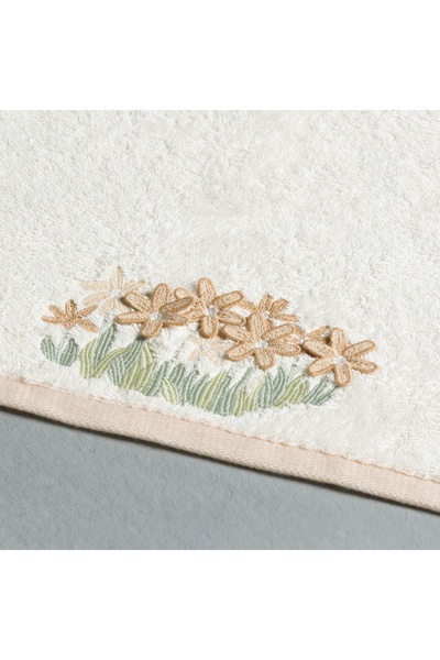 Linens Camila Cotton 50X85 cm Face Towel Ecru