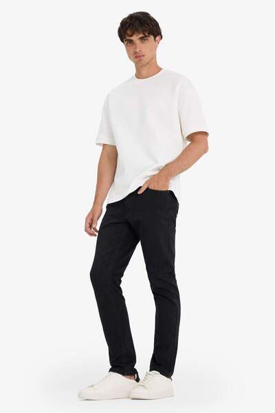 DeFacto Pantaloni de blugi Pedro slim fit cu talie normală și picior îngust R...