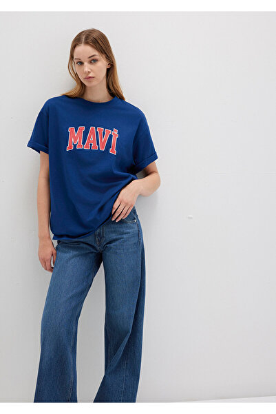 Mavi Marineblaues T-Shirt mit Logo-Print in Übergröße/Breite Passform 1600843 -82625