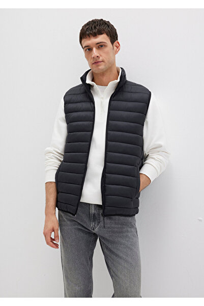 Mavi Black Puffer Vest Regular Fit / Regular Cut0110338-900
