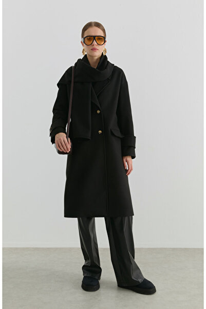 Fatma Atasoy Oversize Atkılı Siyah Kaşmir Kaban