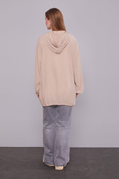 Levidor A.Beige Hooded Wrap Cap