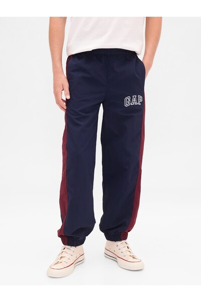 GAP Erkek Çocuk Lacivert Relaxed Logo Jogger Eşofman Pantolon