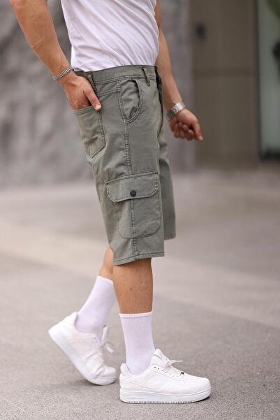 comstar Men's Slim Fit Cargo Pocket Capri Shorts