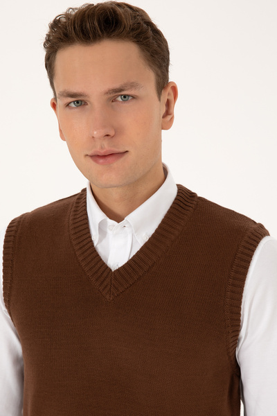 U.S. Polo Assn. Men's Brown Sweater 50318158-Vr029