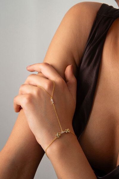 SOCIETA Altın Özel kesim kristal taş detaylı 925 ayar gümüş şahmeran 49