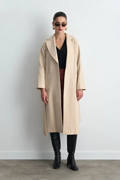 Gusto Classic Wool Coat - Beige