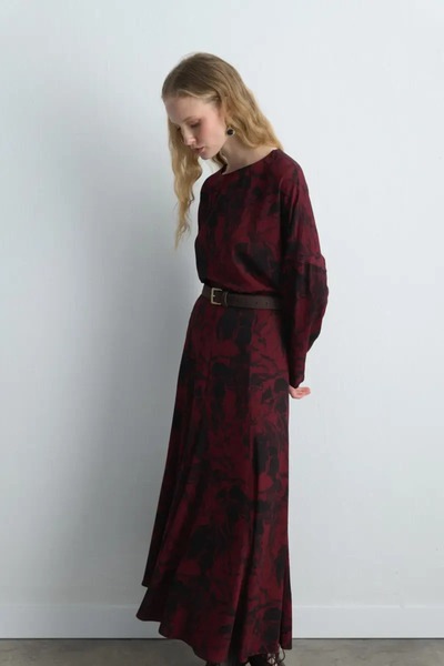 Gusto Anka Collection Long Viscose Skirt with Flounces - Burgundy