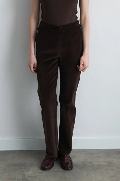 Gusto Anka Collection Corduroy Pipe Leg Trousers - Brown