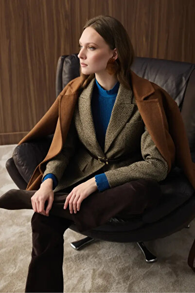 Gusto Beli Belted Wool Coat - Brown