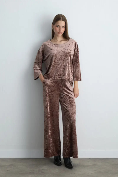Gusto Anka Collection Wide Leg Velvet Trousers - Dusty Rose