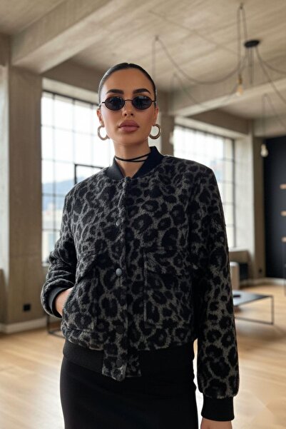 Mossta Leopard Pattern Short Bomber Jacket Black