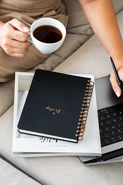 PAPERORA A5 Spiralli Sert Kapak Keten Kareli Tarihsiz Not Defteri Siyah