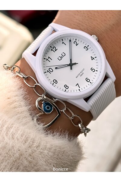 Q&Q Brand White Color, Silicone Strap, (Suitable for Pool and Sea Use) Men's/Women's Sports Wristwatch
