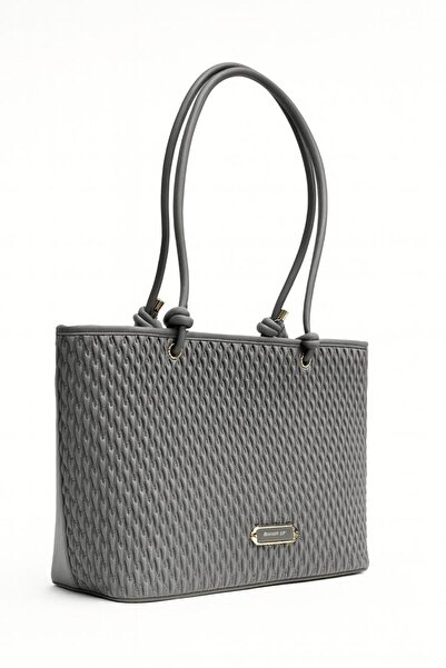 Generic Elegant Textured Ladies Handbag with Heart Scarf & Gold Detailing – Carnalisa