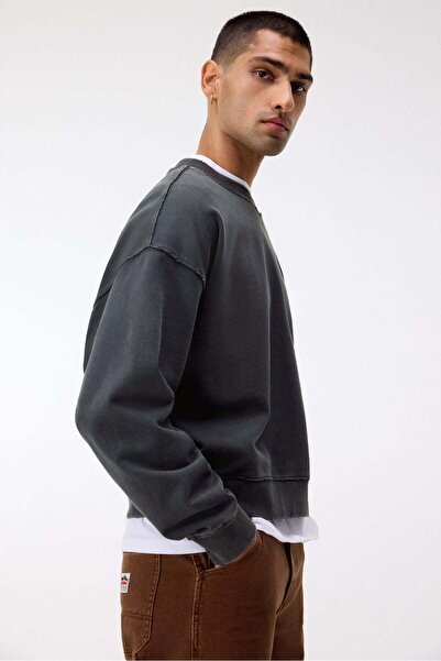 H&M Oversized Fit washed-look sweatshirt